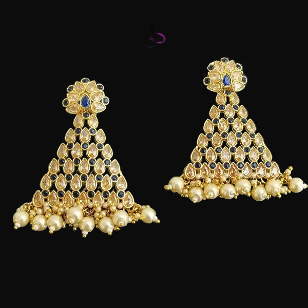 Gold and pearl earrings with a dark background, featuring the brand 'SAHELI'.